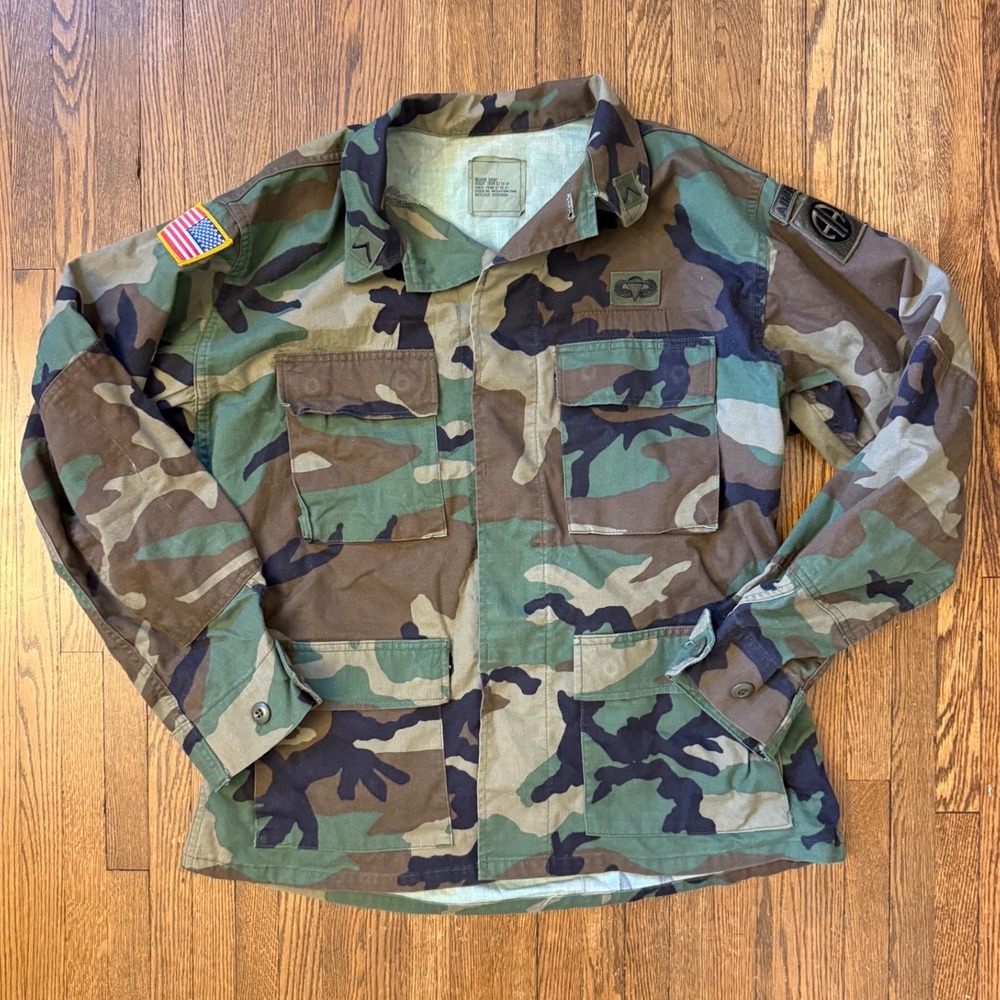 US Army BDU Field Jacket Woodland Camo 82nd Airborne Medium Short Vintage Coat